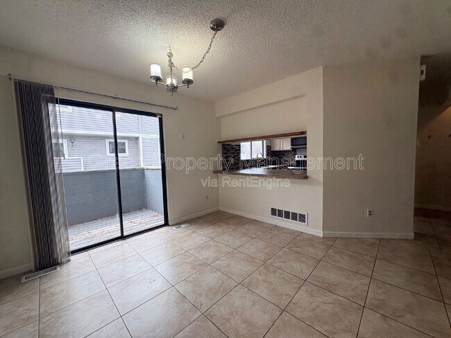 Building Photo - 26 S Nome St