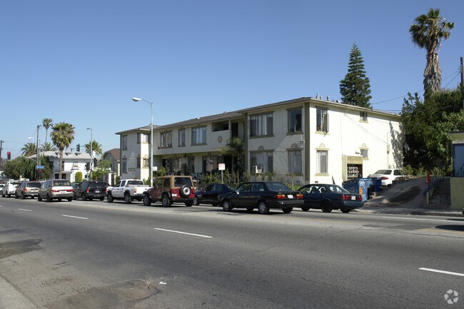 Building Photo - 4800 Beverly Blvd