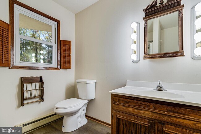 Building Photo - 12555 Trinity Dr