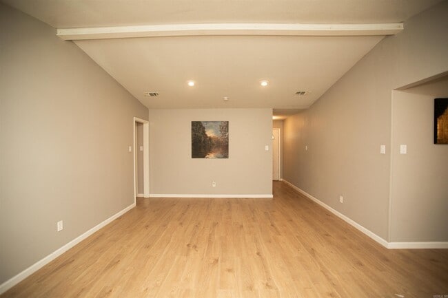 Building Photo - 8 Turtle Creek Ct