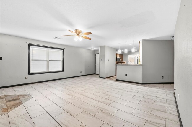 Building Photo - 11742 Green Coral Drive