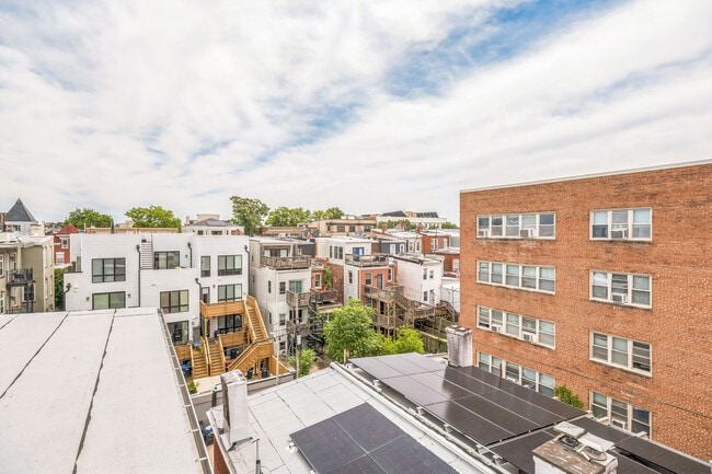 Building Photo - 3453 Holmead Pl NW