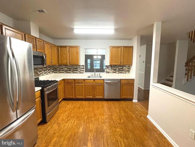 Building Photo - 1503 Liberty Ct