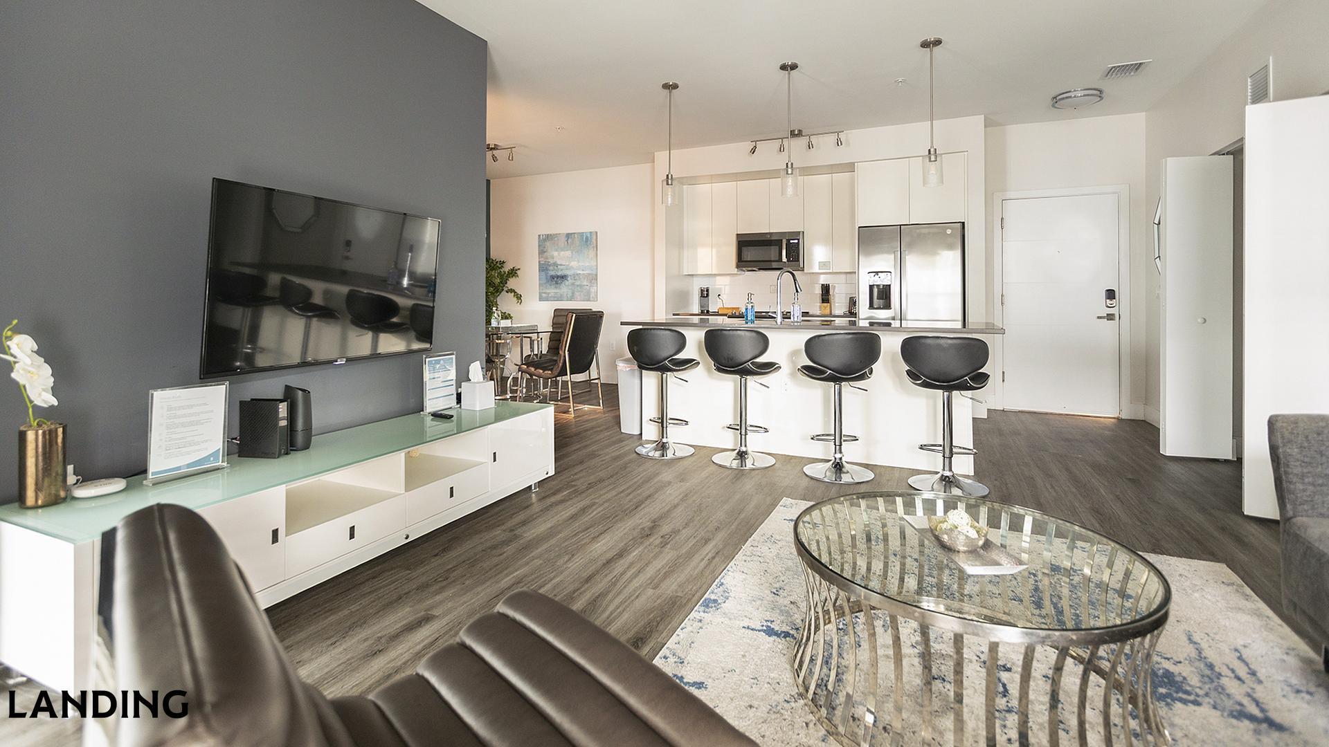 Building Photo - 4950 W Prescott St