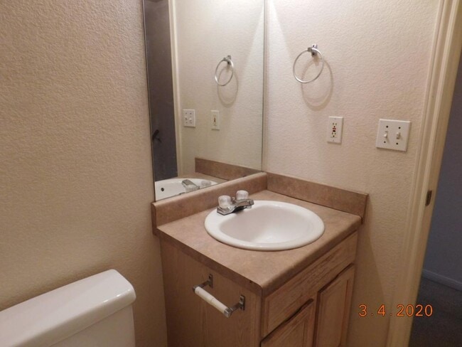Building Photo - 2811 Cantabrian Dr