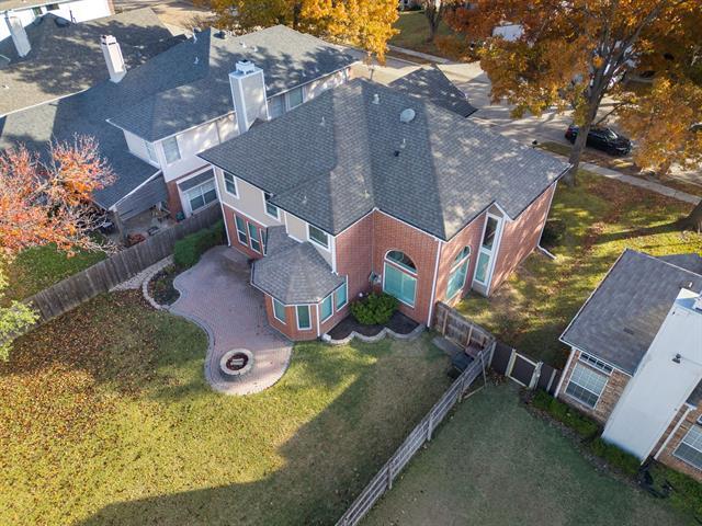 Building Photo - 2213 Heatherton Pl