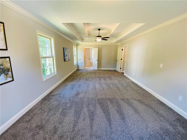 Building Photo - 3610 Leach Rd