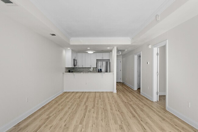 Building Photo - Upgraded First-Floor Condo in Old Bay Village – Located in Destin close to the Bay, Harbor and Be...