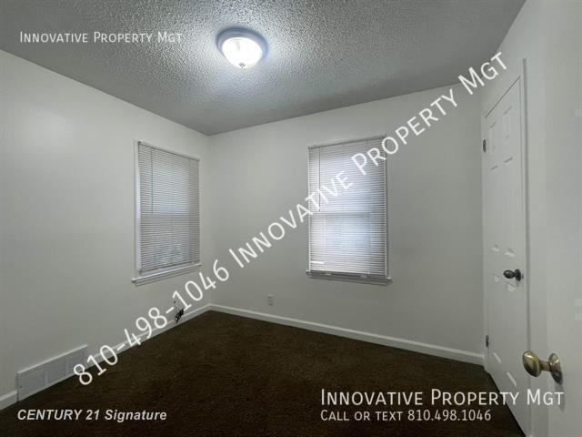 Building Photo - 1418 Blueberry Ln