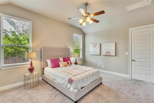 Building Photo - 1805 Grebe Dr