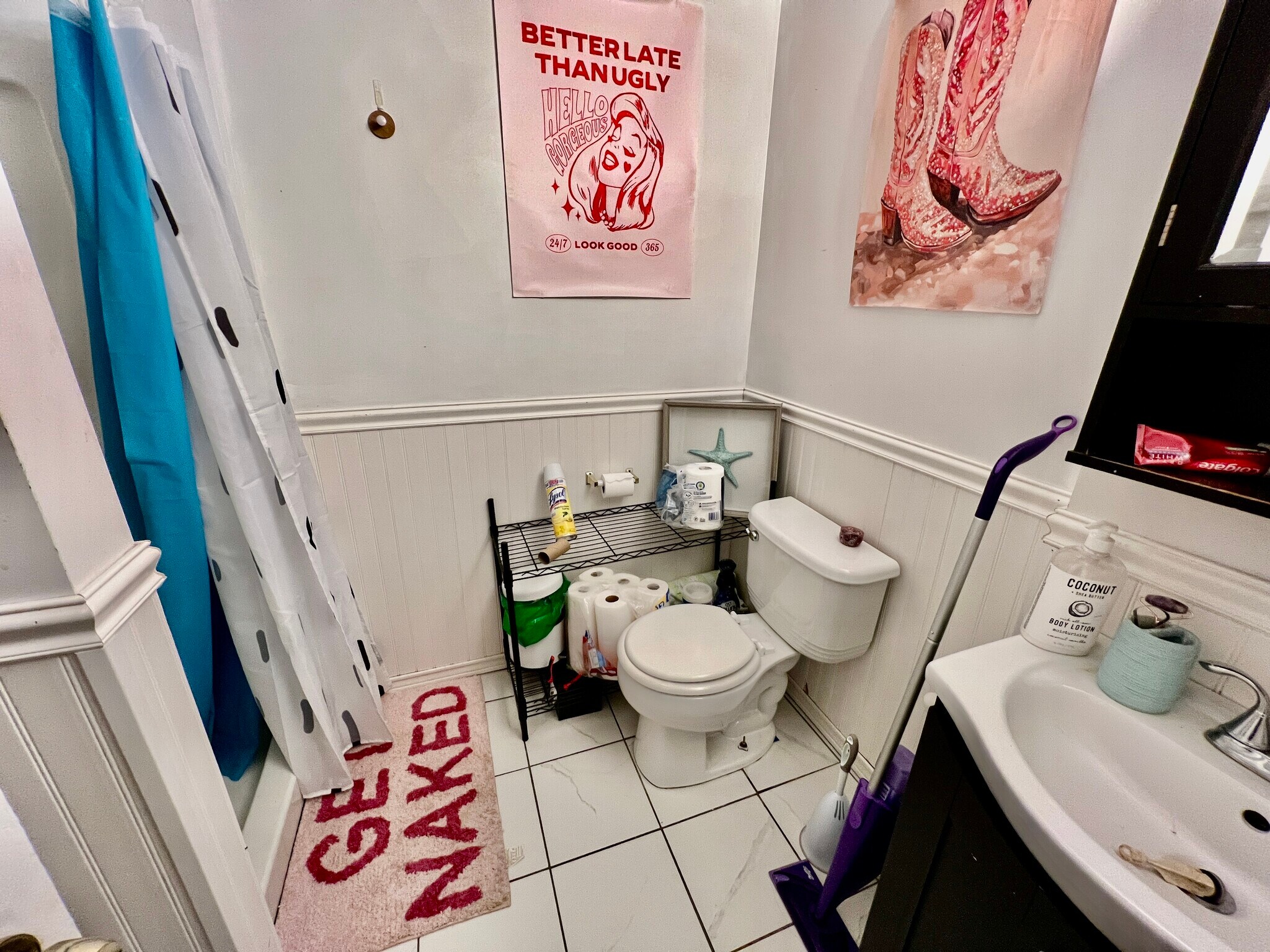 Building Photo - 62 Egmont St