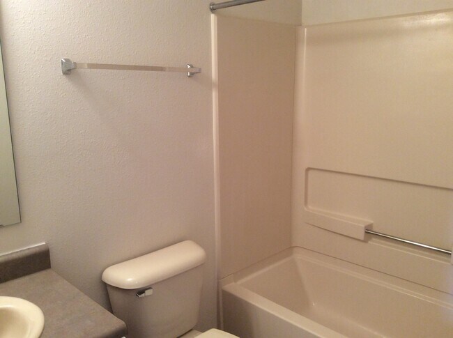 Building Photo - 10391 Cotton Blossom Dr