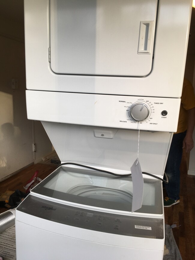 Building Photo - 91 Mountain Laurel Dr