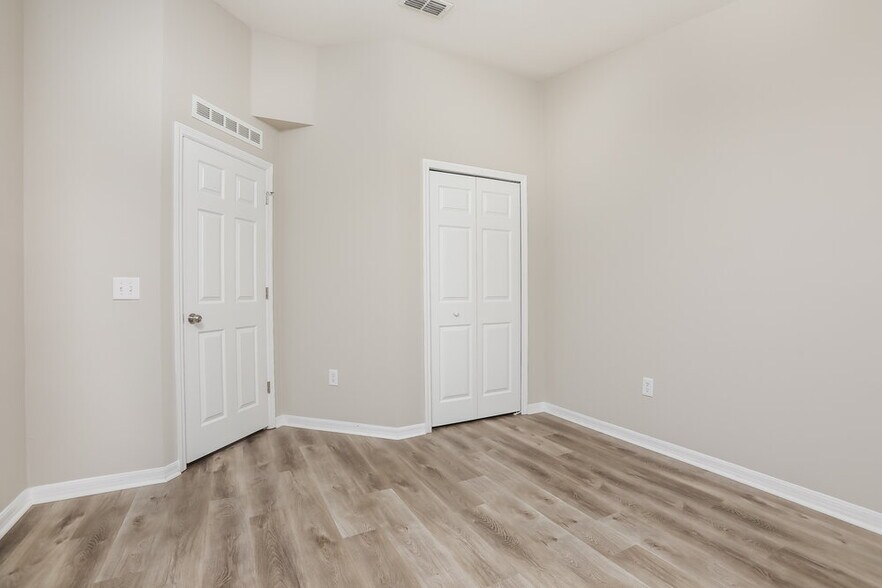 Building Photo - 189 Cedar Ridge Ln