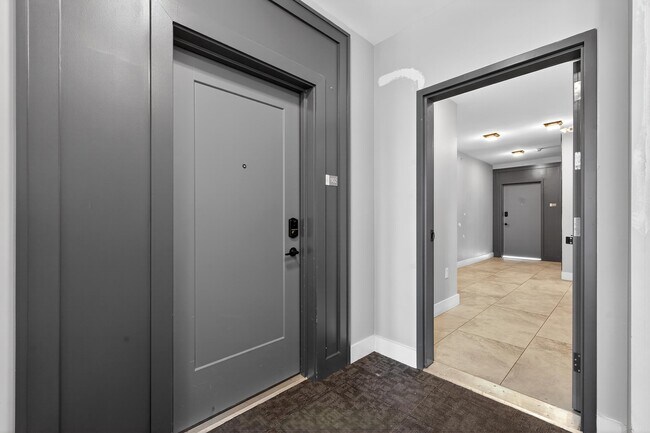 Building Photo - 43-45-45 W 32nd St