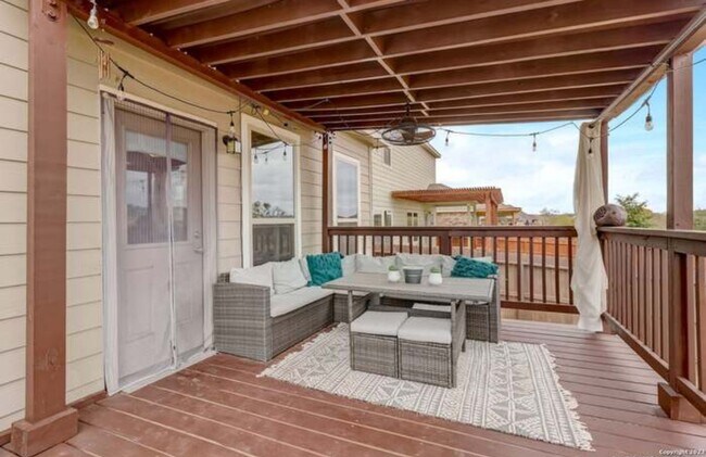 Building Photo - **Your Dream Home Awaits in Gated Ladera!*...