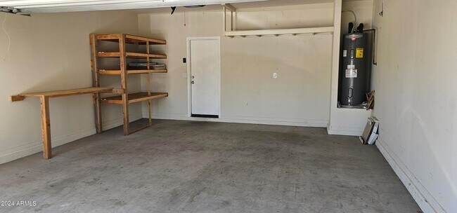 Building Photo - 10430 E Verbina Ln