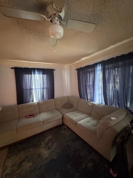 Building Photo - 13000 Rockside Rd