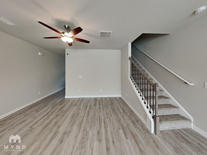 Building Photo - 6171 Redan Overlook