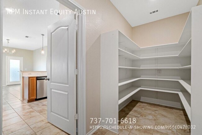 Building Photo - 6300 Carriage Pines Dr