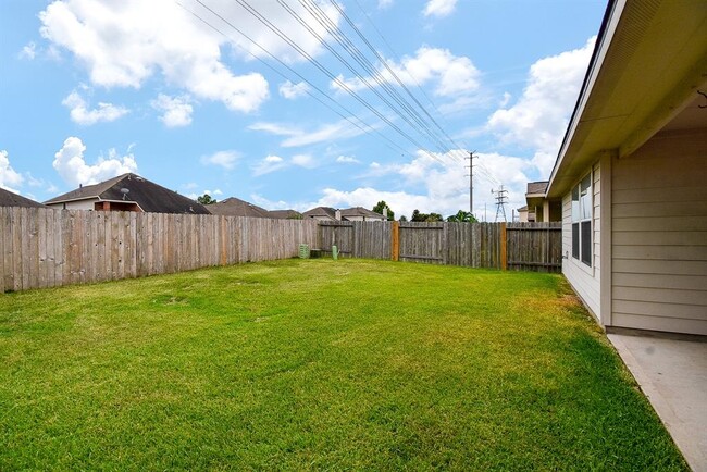 Building Photo - 26923 Glacier Creek Dr