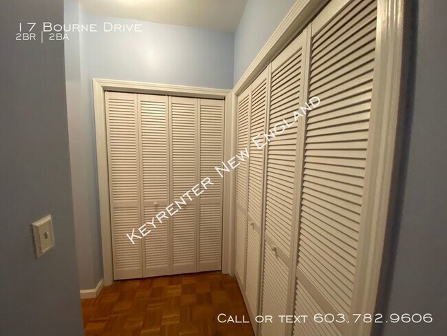 Building Photo - 17 Bourne Dr