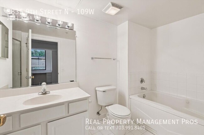 Building Photo - 3835 9th St N