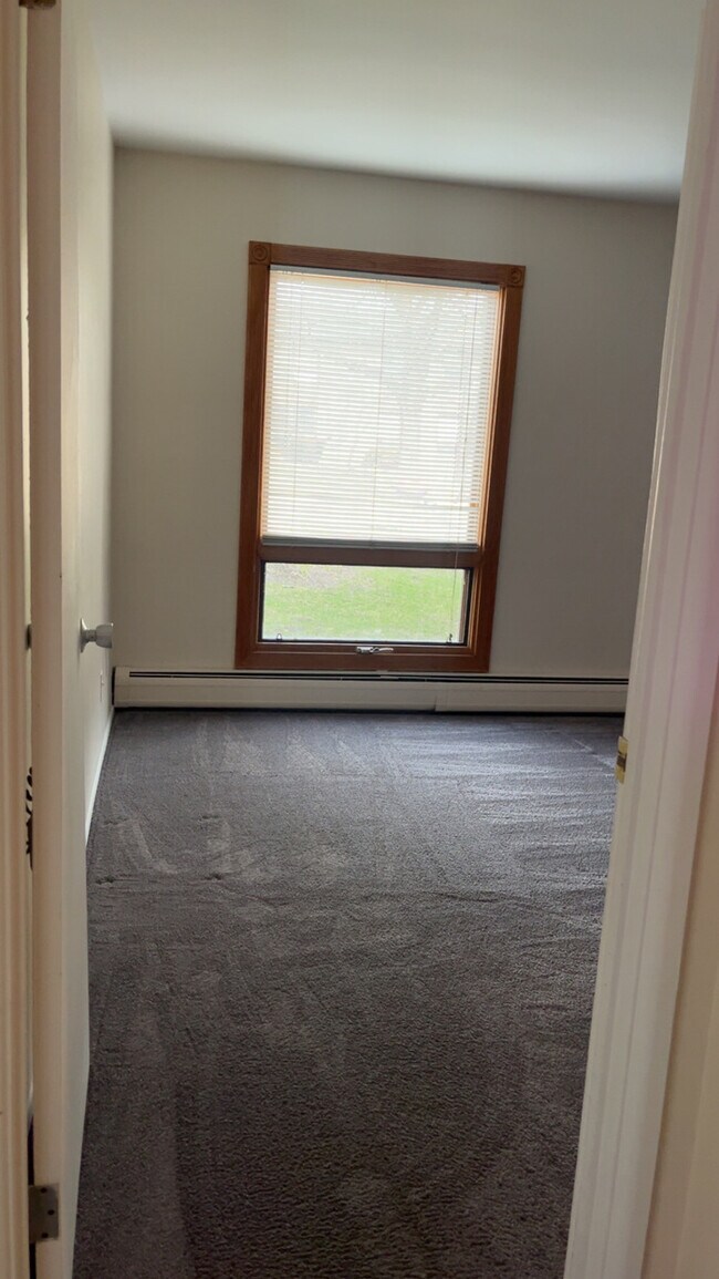 Building Photo - 1515 Cherboneau Pl