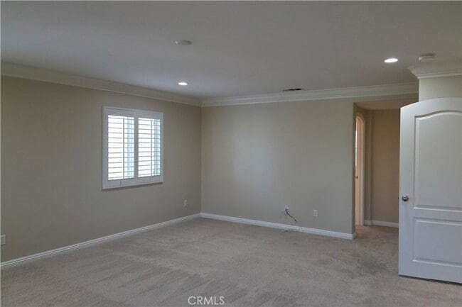 Building Photo - 11018 Evergreen Loop