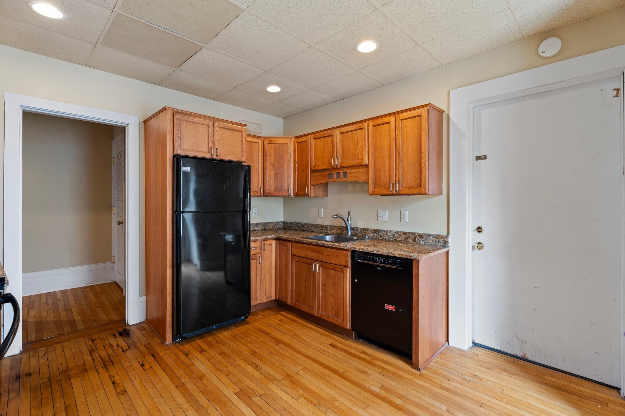 Building Photo - 102 N Tioga St