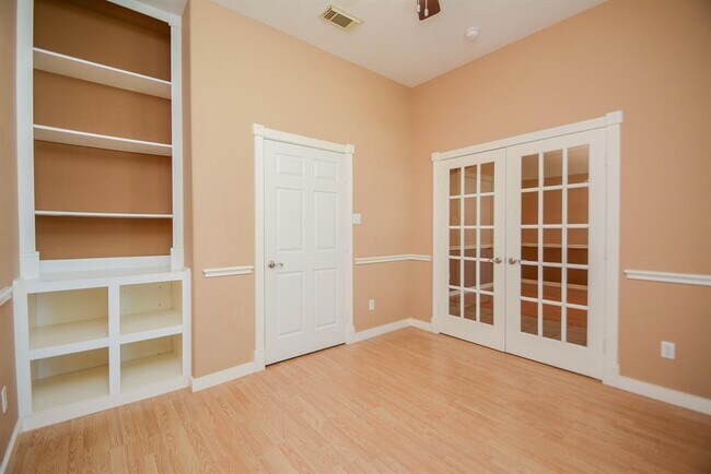 Building Photo - 13639 Country Pine Ct
