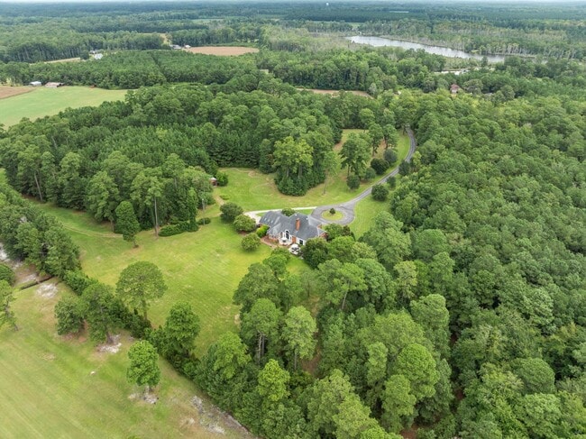 Building Photo - 450 Cox Rd