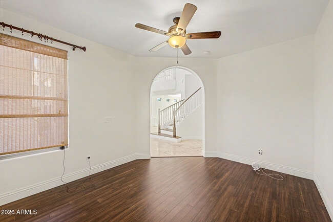 Building Photo - 2737 W Glenhaven Dr
