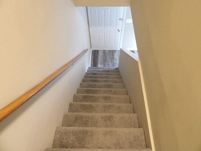 Building Photo - 432 Harrodsburg Ln