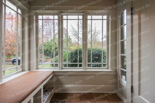 Building Photo - 5934 N Missouri Ave