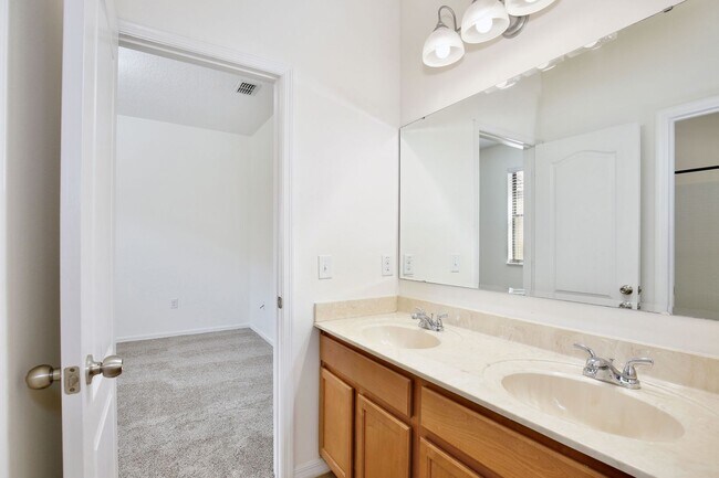 Building Photo - 3908 Coastal Breeze Dr