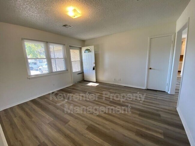 Building Photo - 11417 E 38th St