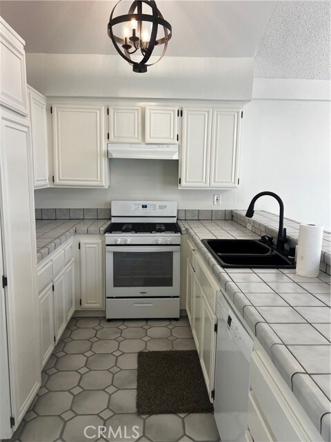 Building Photo - 5131 Dunbar Dr