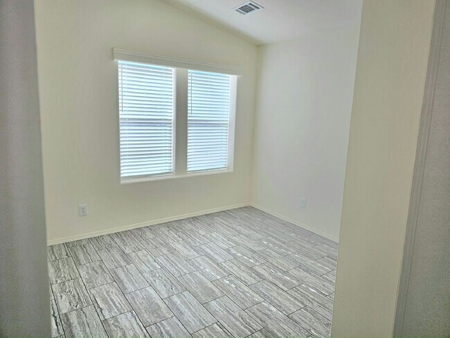 Building Photo - 8868 E Baseline Rd