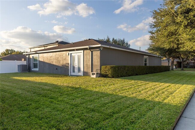 Building Photo - 30930 Temple Stand Ave