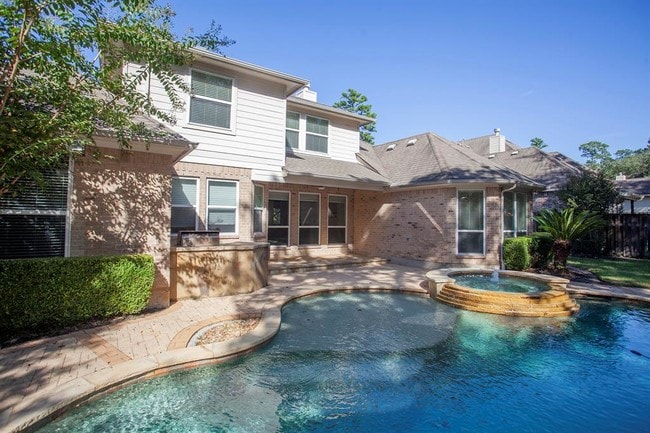 Building Photo - 62 S Longsford Cir