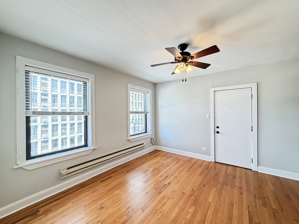 Building Photo - 627 W Patterson Ave