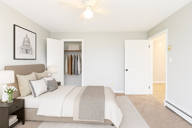 Building Photo - Tandy Drive Apartments