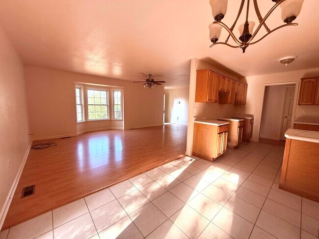 Building Photo - 10 Pontotoc Trail