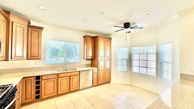 Building Photo - Great Single Story Home Minutes from Everything in Quiet cul-de-sac Street & Neighborhood Locatio...