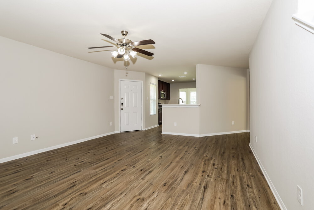Building Photo - 16738 N Gull Dr