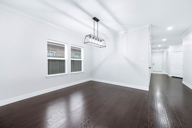 Building Photo - 7631 Retama Terrace Ln