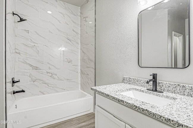 Building Photo - 5270 Sean Haggerty Dr