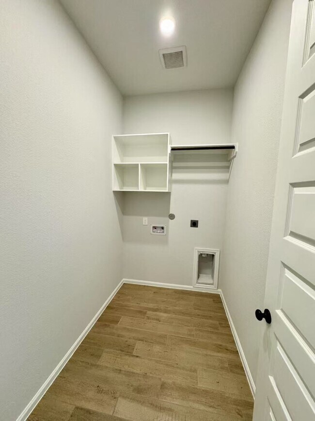 Building Photo - 31310 Wildflower Fld Ct