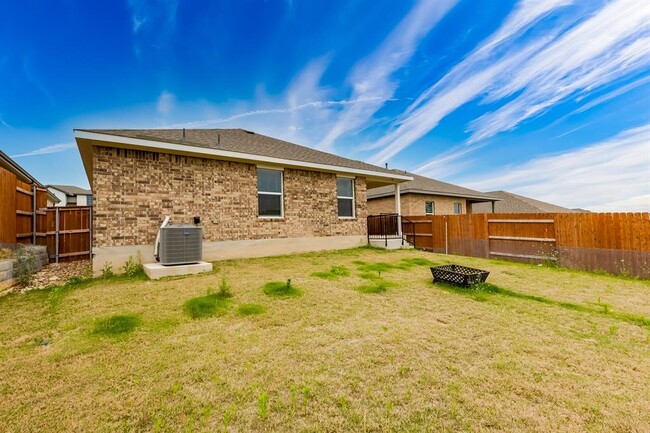 Building Photo - 2921 Owl Head Dr